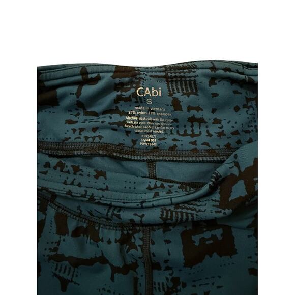 CAbi S Blue Abstract Print Camouflaged Activewear Leggings Back Zipper Pocket - Picture 6 of 7